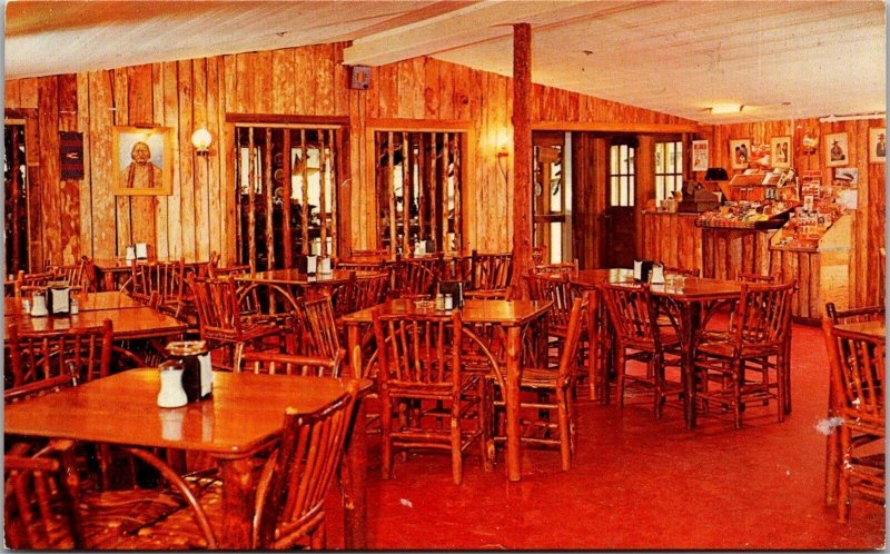 Cherokee Village Coffee Shop Dining Room Hardy AR Vintage Postcard Q65