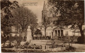 CPA Castelnaudary - Square Victor-Hugo (113004)