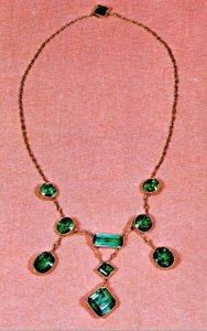 Iowa Des Moines National Handicraft Institute Peary Necklace