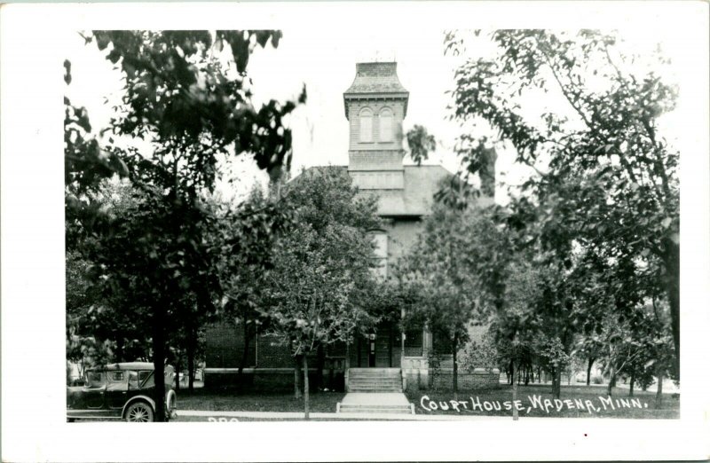Vtg Postcard RPPC 1940s Wadena Minnesota MN Courthouse Street View w