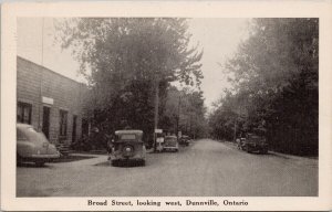 Dunnville Ontario Broad Street looking West ON c1947 FH Leslie Postcard H45