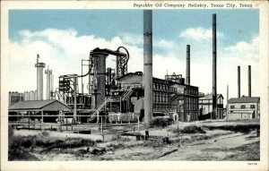 Texas City Texas TX Republic Oil Co Oil Rig Wells Mining Vintage Postcard