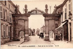 CPA Ligny-en-Barrois Porte de la rue Leroux (178939)