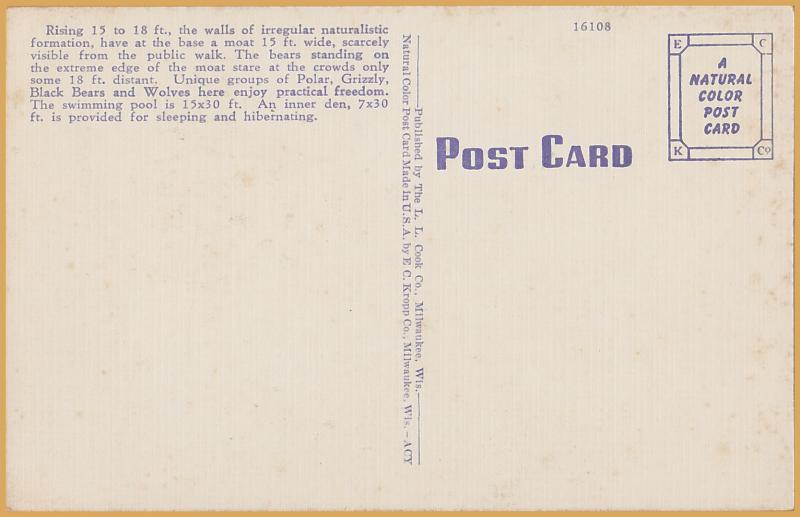 Milwaukee, WIS., Barless Bear Den, Washington Park - 