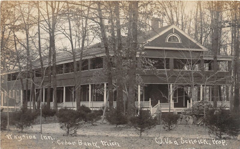 H24/ Cedar Bank Michigan RPPC Postcard c1910 Wayside Inn 54