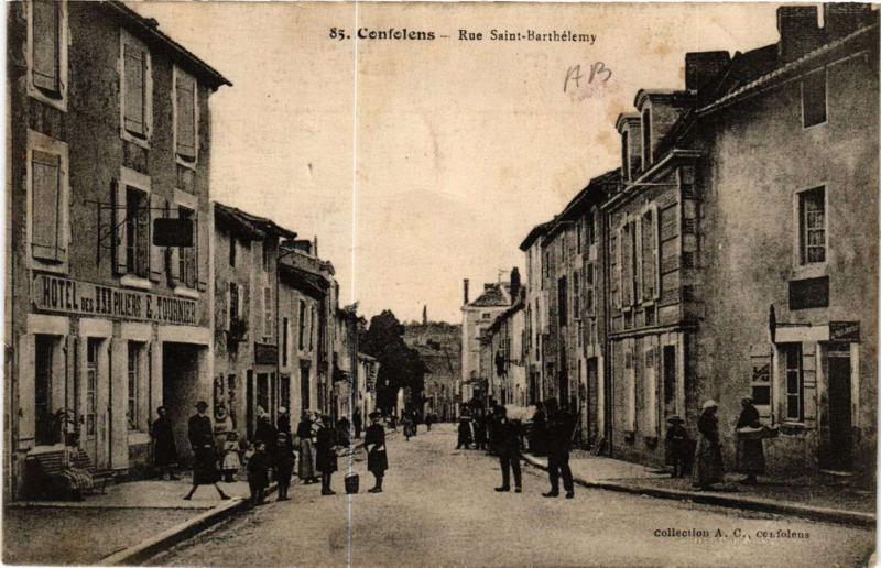 CPA CONFOLENS - Rue St-BARTHELEMY (654356)