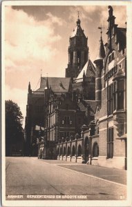 Netherlands Arnhem Gemeentehuis Grote Kerk Vintage RPPC 09.21