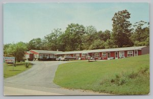 Charlestown Rhode Island~Marlen Motel~Vending Machine~1960s Station Wagon~Cars 