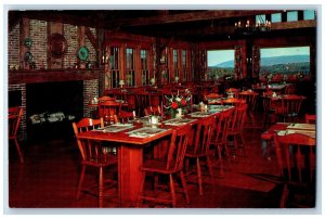 1950's Loch Haven Inn & Cottages Dining Room Restaurant Meredith NH Postcard