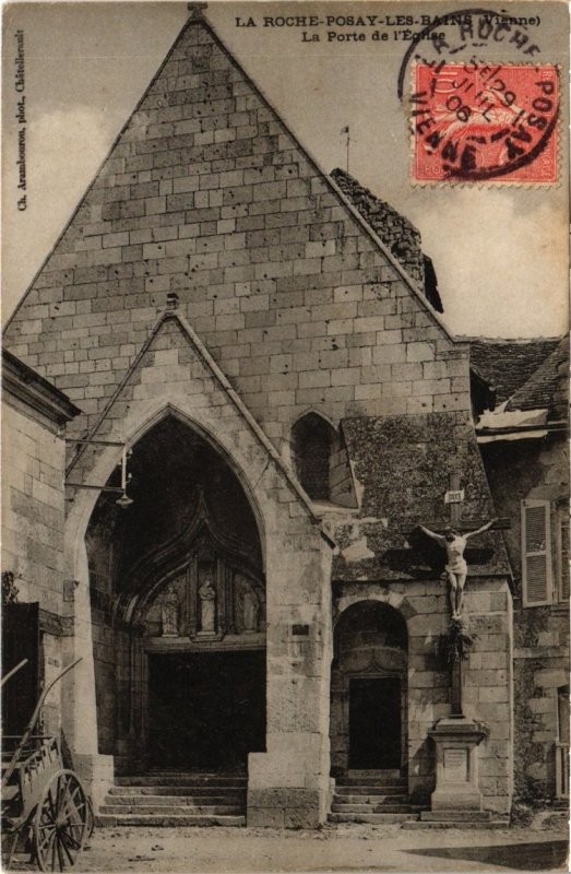 CPA La Roche-Posay-Les-Bains - La Porte de l'Église (111594)