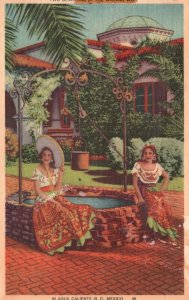 Vintage Postcard 1920's Two Señoritas at Wishing Well Agua Caliente BC Mexico MX