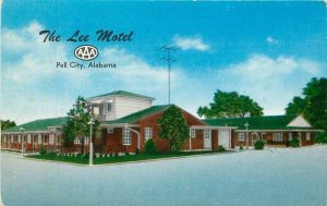 Alabama Pell City The Lee Motel roadside Vernon 1950s Postcard 22-6579