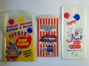 Ringling Brothers Barnum & Bailey Circus Clown Popcorn & Peanut Bags 1940s Lot 3