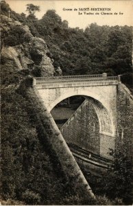 CPA Grotte de Saint-Berthevin Le Viaduc du Chemin de fer (255084)