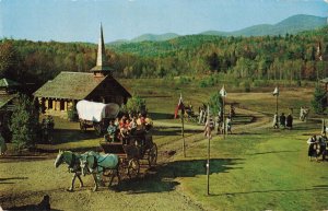 Covered Wagon Horses Frontier Town Schroon Lake N.Y. Postcard 2R4-397 