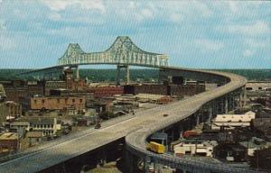 Louisianas New Orleans The Greater New Orleans Bridge