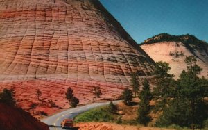 Vintage Postcard Checkerboard Mesa Unique And Imposing All Rock Formation Utah