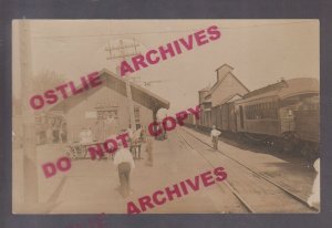 Eyota MINNESOTA RPPC 1910 DEPOT TRAIN STATION nr St. Charles Rochester Dover MN