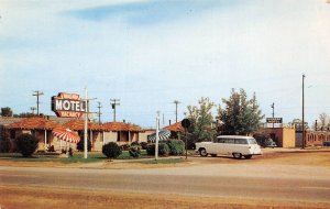 Wayne Michigan Niagara Motel, Chrome Vintage Postcard U13101