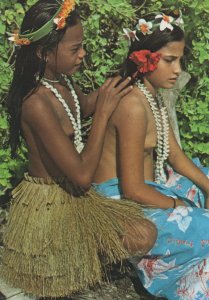 Kiribati Girls Adorned With Flowers Taiwan Postcard