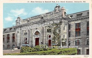 Main Entrance, Bancroft Hall, US Naval Academy in Annapolis, Maryland