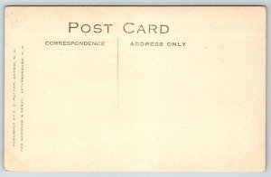 RPPC  The Mcdowell Home  Peterborough  New Hampshire  Postcard