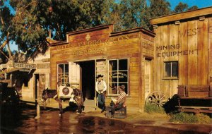 KNOTT'S BERRY FARM Sheriff & Prospector Ghost Town Wells Fargo Vintage Postcard