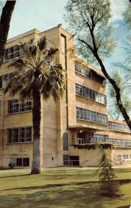 MODESTO, CA California STANISLAUS COUNTY OFFICE BUILDING c1950's Chrome Postcard