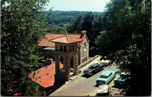 Vtg 1950s St Elizabeth's Chapel Church Old Cars Eureka Springs AR Postcard