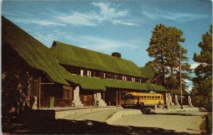 Bryce Canyon Lodge UT Utah Union Pacific Railroad Linen Postcard G32