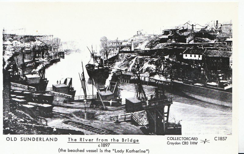 Co Durham Postcard - Old Sunderland - The River from The Bridge c1897 - U761