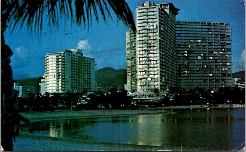 Vtg Honolulu Hawaii HI The Ilikai Hotel on Waikiki Beach View Postcard