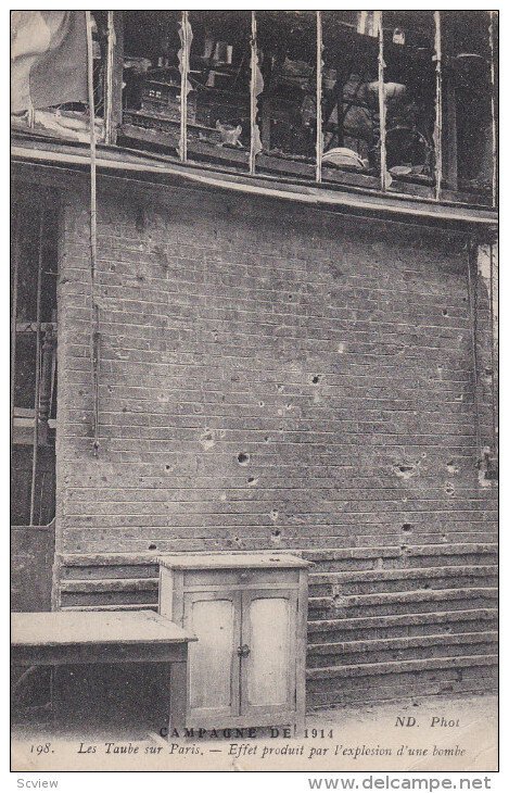 PARIS, France, 1900-1910's; Les Tauble Sur Paris, Effet Produit Par L'explosi...