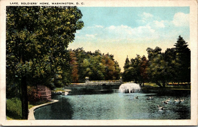 Vtg 1920s Soldiers Home Lake Fountain Swans Washington DC Unused Postcard