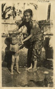 PC CPA MEDAN, BOY TAKING A BATH, INDONESIA, VINTAGE REAL PHOTO POSTCARD (b5764)