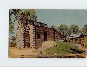 Postcard Isaac Gulihur Cabin, New Salem State Park, Lincoln's New Salem, IL