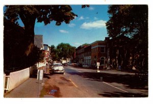 VT - Woodstock. Main Street Scene