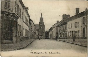 CPA Nangis La Rue de l'Eglise FRANCE (1101082)