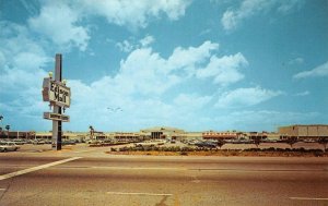 EDISON MALL SHOPPING CENTER Fort Myers, Florida Roadside c1960s Vintage Postcard