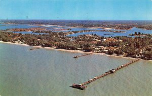 ST PETERSBURG FLORIDA~BIG INDIAN ROCKS FISHING PIER~1952 AERIAL VIEW POSTCARD