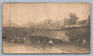 BELMONT OH RAILROAD STATION TRAIN WRECK ANTIQUE REAL PHOTO POSTCARD RPPC railway