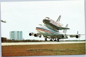 NASA  Columbia and NASA 747 touchdown at landing facility