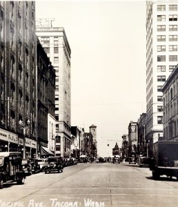 RPPC Pacific Ave Downtown Tacoma Washington 1920s Ellis Antique Cars PCBG6F