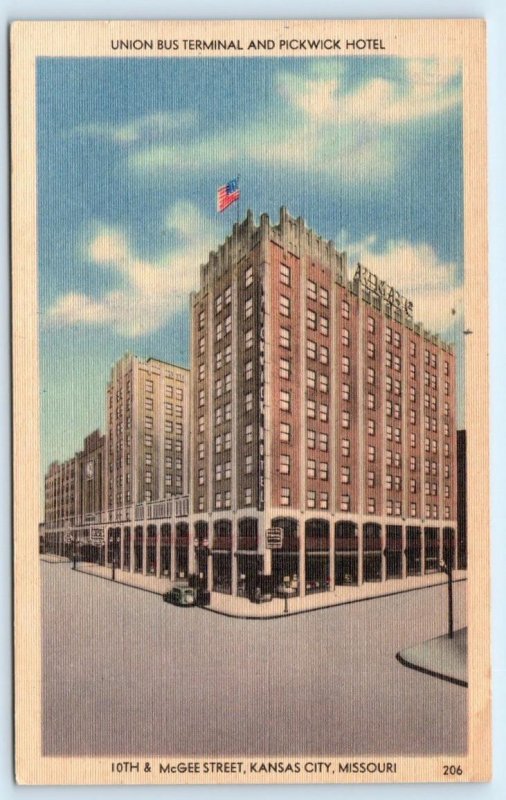 KANSAS CITY, MO Missouri ~ Roadside BUS TERMINAL Pickwick Hotel  c1940s Postcard