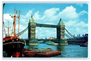 Pan American Am Airlines England London Tower Bridge Postcard (BO9)