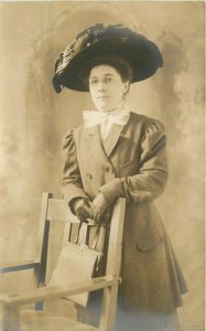 Pennsylvania Philadelphia Mitchell Studios Big Hat Woman RPPC Postcard 22-4032