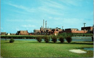 Vtg Seaford Delaware DE Dupont Nylon Factory 1960s Unused Chrome Postcard