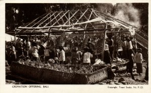 PC CPA CREMATION OFFERING, BALI, INDONESIA, VINTAGE POSTCARD (b7307)