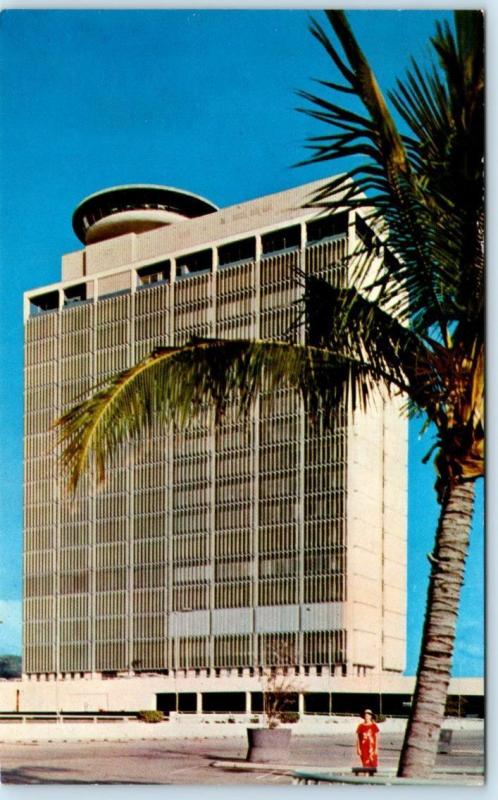 HONOLULU, Hawaii  HI    LA RONDE Revolving Restaurant  ALA MOANA Bldg   Postcard