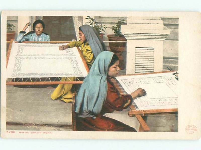 Pre-1907 NATIVE AMERICAN INDIAN WOMEN MAKING DRAWN WORK AC4237